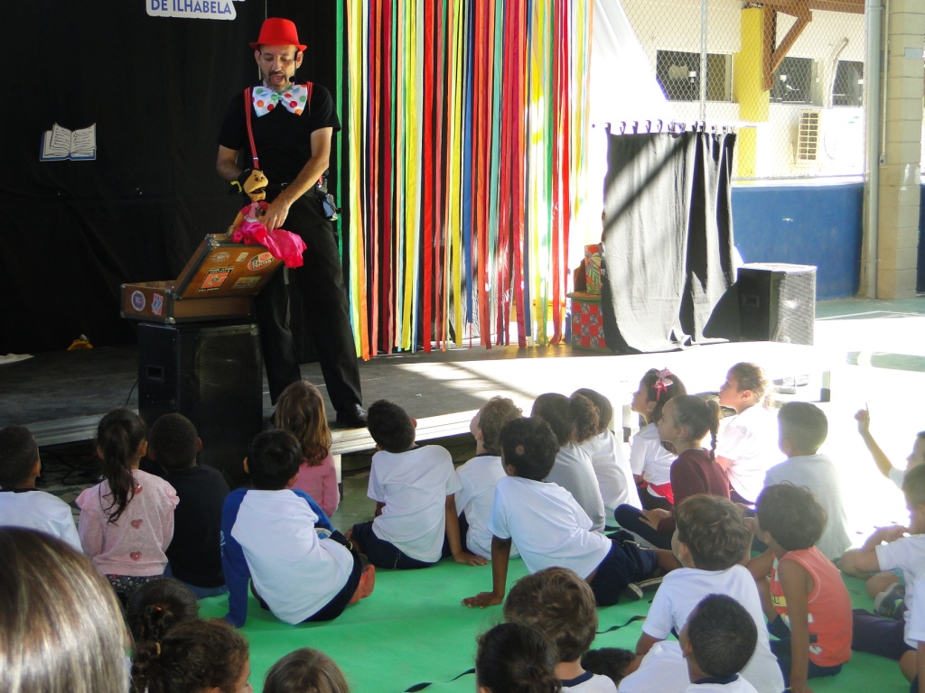 teatro de bonecos - família